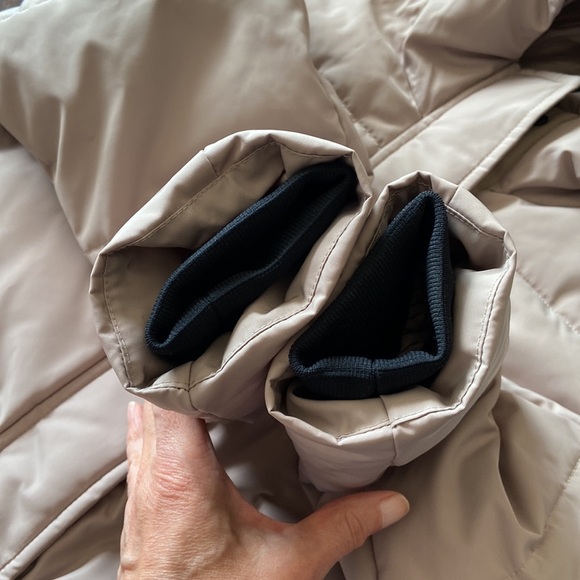 Everlane The ReNew Long Puffer Burnt Sugar Taupe Size Small - Picture 9 of 16